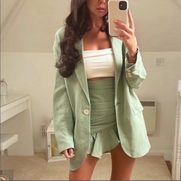 Zara drapped mini skirt Asymmetric hem Ruffles Ruched sea green mint size S NWT - Picture 9 of 15